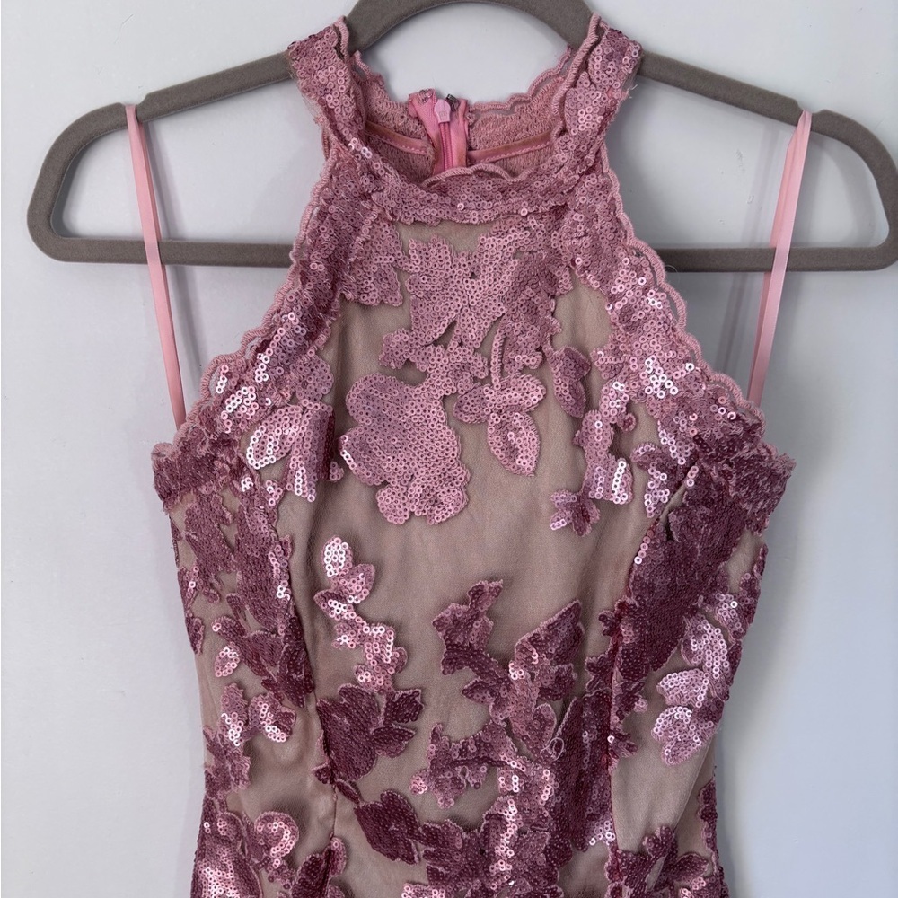 Va Va Voom Women’s Pink Sequin Above Knee Mini Dress High collar Zip back Size M - Picture 2 of 12